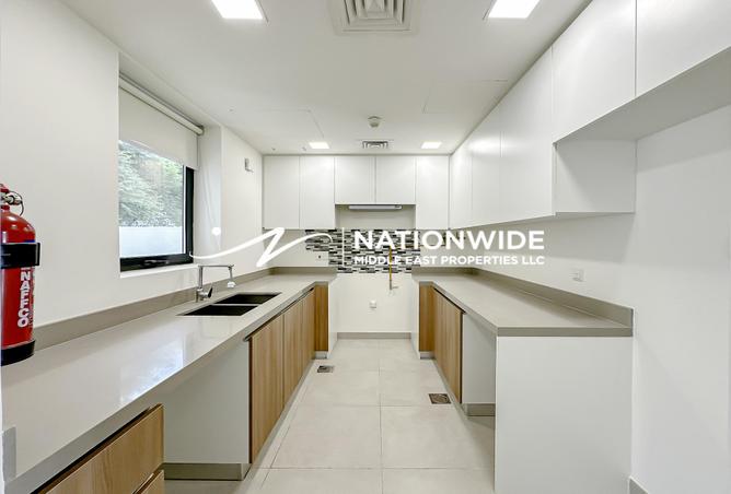 79833337 - صورة العقار 3