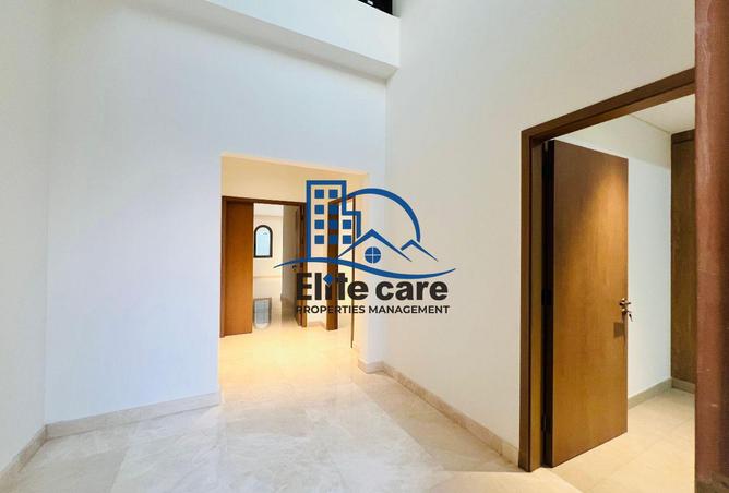 5-bed villa in Bloom Living · Brand new · Maid's room — photo 3
