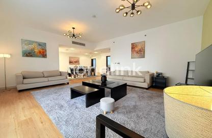 Apartment - 3 - 4 for rent in Shams 1 - Shams - Jumeirah Beach Residence - Dubai