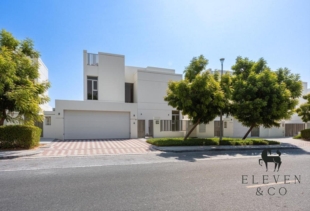 Lakefront Luxury | Brand New | Ready Now photo 15
