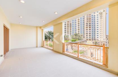 Apartment - 3 Bedrooms - 4 Bathrooms for rent in Marina Residences 5 - Marina Residences - Palm Jumeirah - Dubai