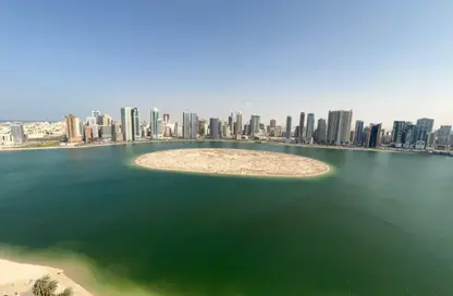 Apartment - 3 Bedrooms - 4 Bathrooms for sale in Al Majaz 2 - Al Majaz - Sharjah