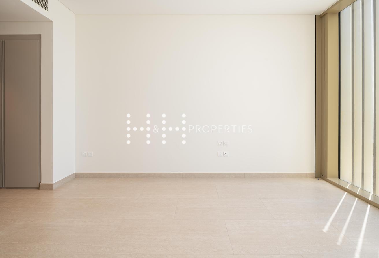 Brand New Studio | Opposite DIFC | 2 Months Free photo 3