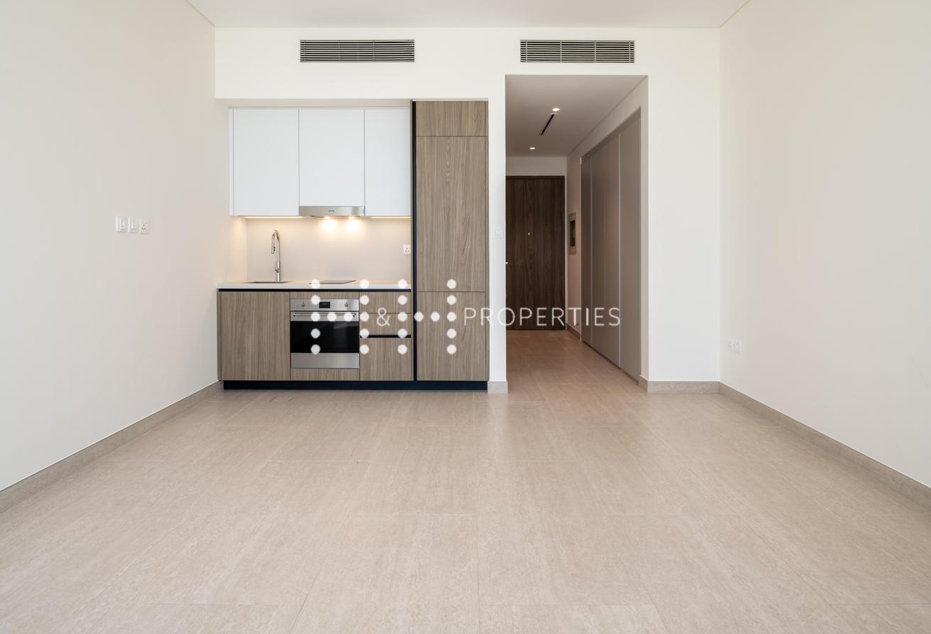Brand New Studio | Opposite DIFC | 2 Months Free photo 2
