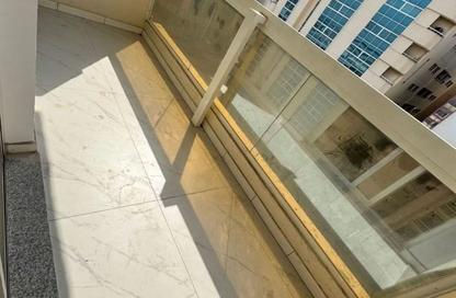 Apartment - 3 Bedrooms - 3 Bathrooms for rent in Business Tower - Al Majaz 2 - Al Majaz - Sharjah