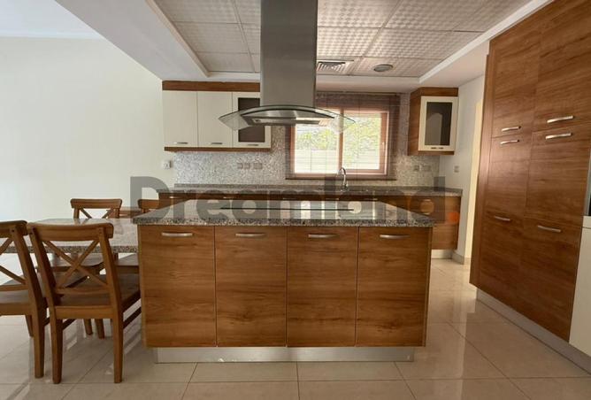 79384853 - صورة العقار 3