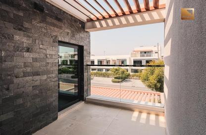 Townhouse - 5 Bedrooms - 3 Bathrooms for rent in Silver Springs 3 - Silver Springs - Damac Hills - Dubai Townhouse - 5 Bedrooms - 3 Bathrooms for rent in Silver Springs 3 - Silver Springs - Damac Hills - Dubai