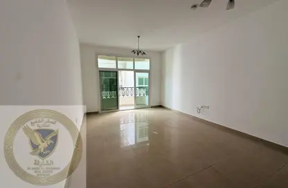 Apartment - 1 Bedroom - 2 Bathrooms for rent in Al Mujarrah - Al Sharq - Sharjah