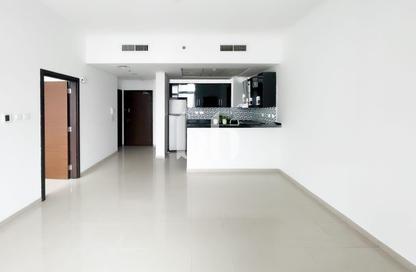 Apartment - 1 Bedroom - 2 Bathrooms for rent in Botanica Tower - Dubai Marina - Dubai