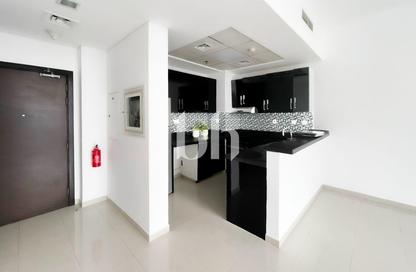 Apartment - 1 Bedroom - 2 Bathrooms for rent in Botanica Tower - Dubai Marina - Dubai