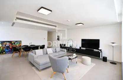 Apartment - 2 Bedrooms - 3 Bathrooms for rent in Marina Arcade Tower - Dubai Marina - Dubai