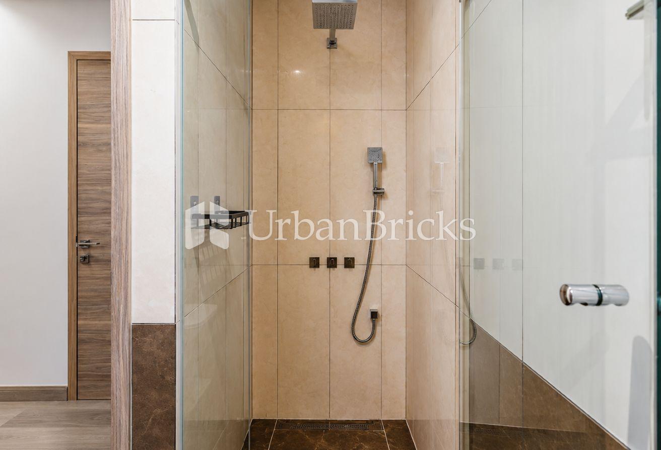 Elevated Living I Skyline Views I Fully Furnished photo 13
