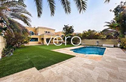 Villa - 4 Bedrooms - 5 Bathrooms for rent in District 3 - Jumeirah Park - Dubai