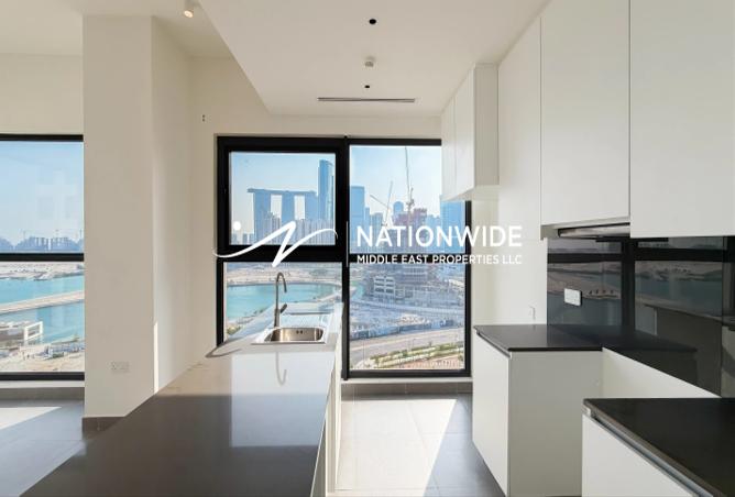 3-bed apartment in Pixel · Sea view — photo 3