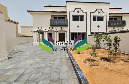 Villa - 3 Bedrooms - 3 Bathrooms for rent in Umm Suqeim 2 Villas - Umm Suqeim 2 - Umm Suqeim - Dubai