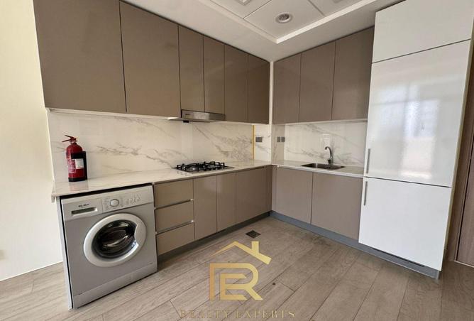 83225078 - Property Image 3