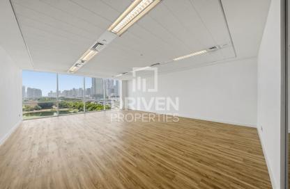 Office Space - Studio for rent in Emaar Business Park Building 1 - Emaar Business Park - Sheikh Zayed Road - Dubai