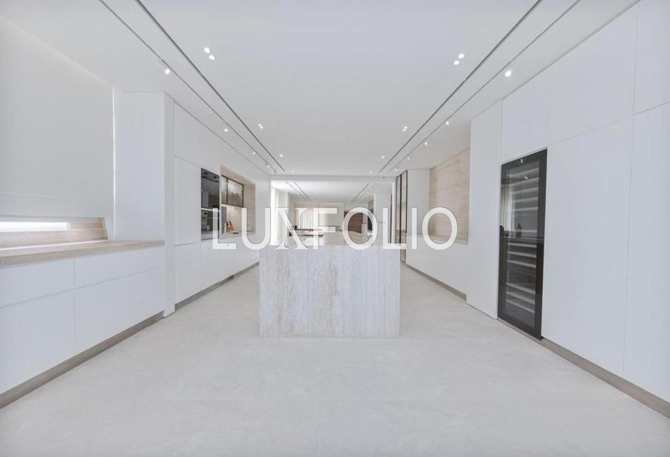 Unique | Beautifully Renovated | Open Plan Living photo 6