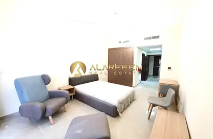 شقة - 1 حمام للايجار في عزيزي فاريشتا - الفرجان - دبي