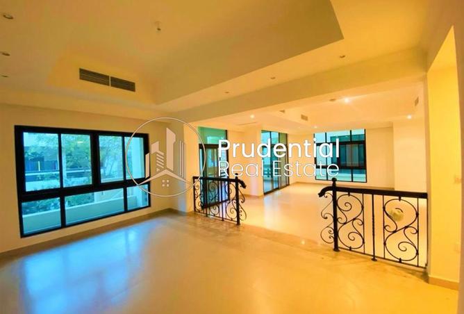 126089402 - Property Image 2