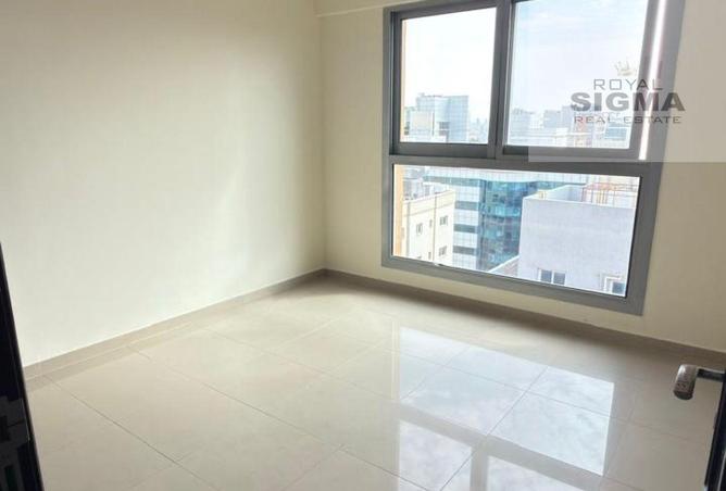 76185518 - Property Image 3