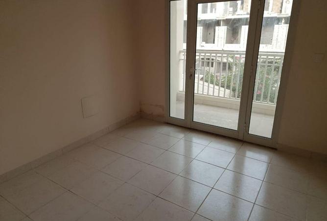 114175518 - Property Image 3