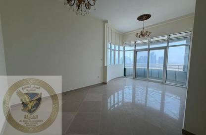 Apartment - 5 Bedrooms - 5 Bathrooms for rent in Al Majaz 1 - Al Majaz - Sharjah Apartment - 5 Bedrooms - 5 Bathrooms for rent in Al Majaz 1 - Al Majaz - Sharjah