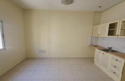 Apartment - Studio - 1 Bathroom for rent in Fire Station Road - Muwaileh - Sharjah