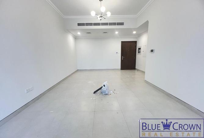 56161809 - Property Image 3