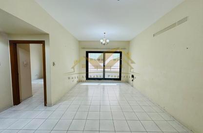 Apartment - 1 - 2 for rent in Al Hamriya - Bur Dubai - Dubai