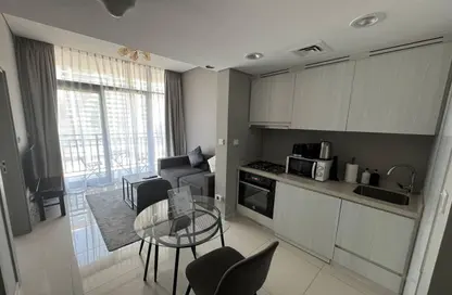 شقة - غرفة نوم - 1 حمام للايجار في برج زادا - الخليج التجاري - دبي