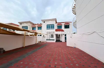 Villa - 3 Bedrooms - 4 Bathrooms for rent in Jumeirah 3 Villas - Jumeirah 3 - Jumeirah - Dubai