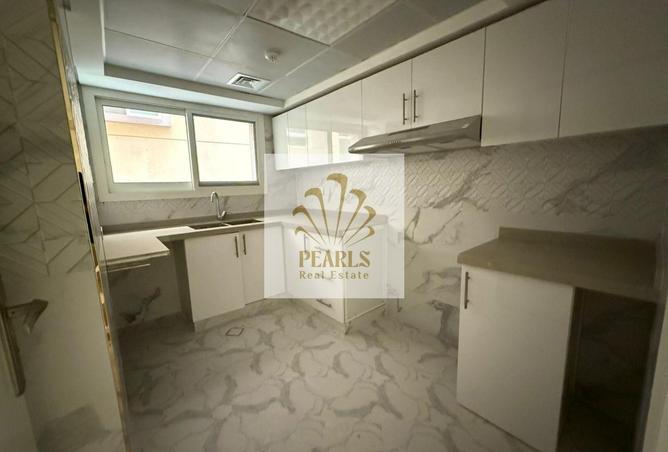 135613607 - Property Image 3