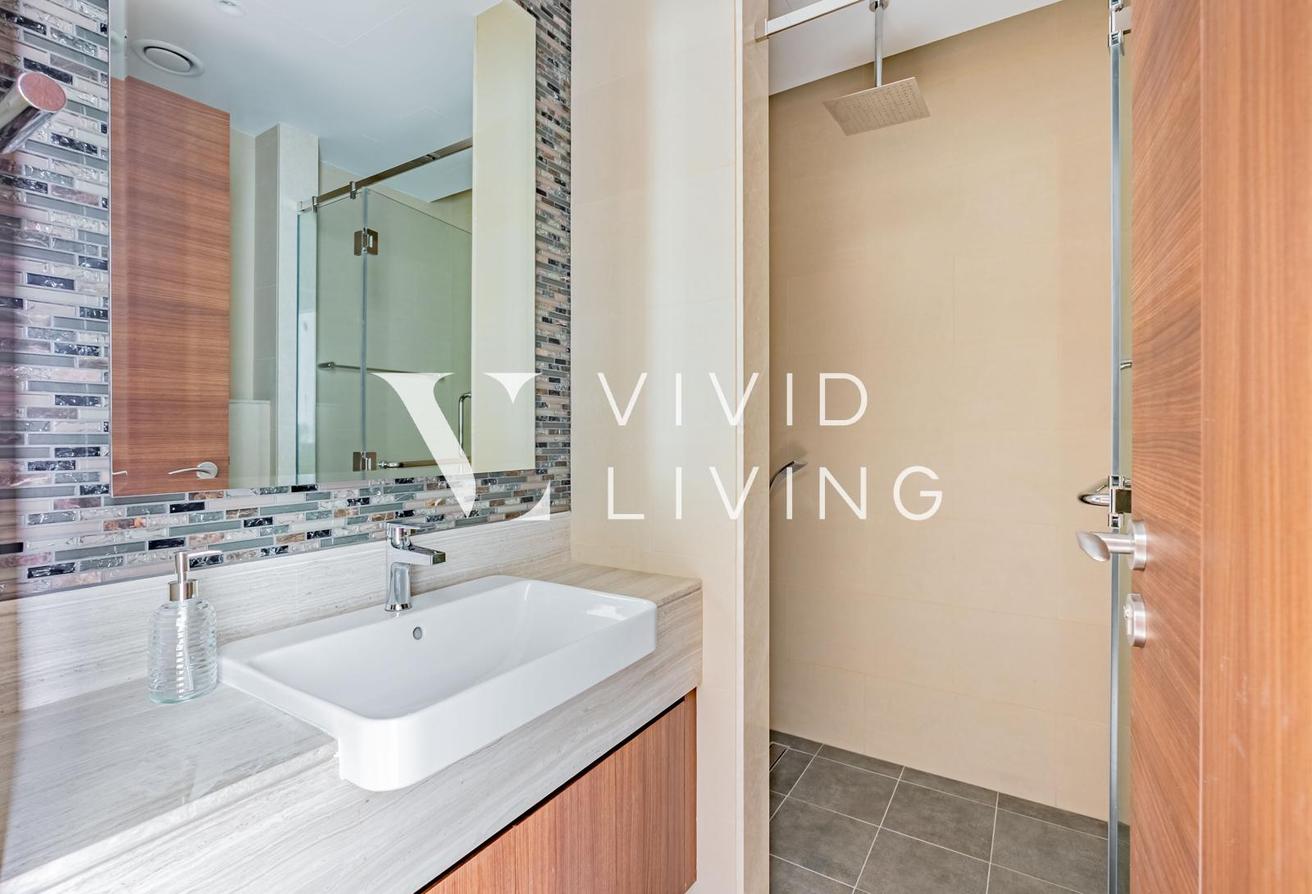 Garden View | Modern Furnishings | Vacant photo 13