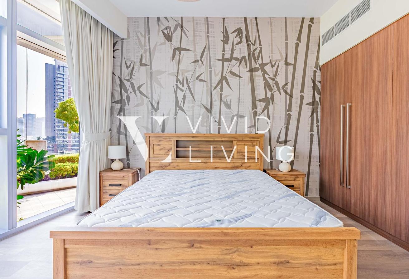 Garden View | Modern Furnishings | Vacant photo 15