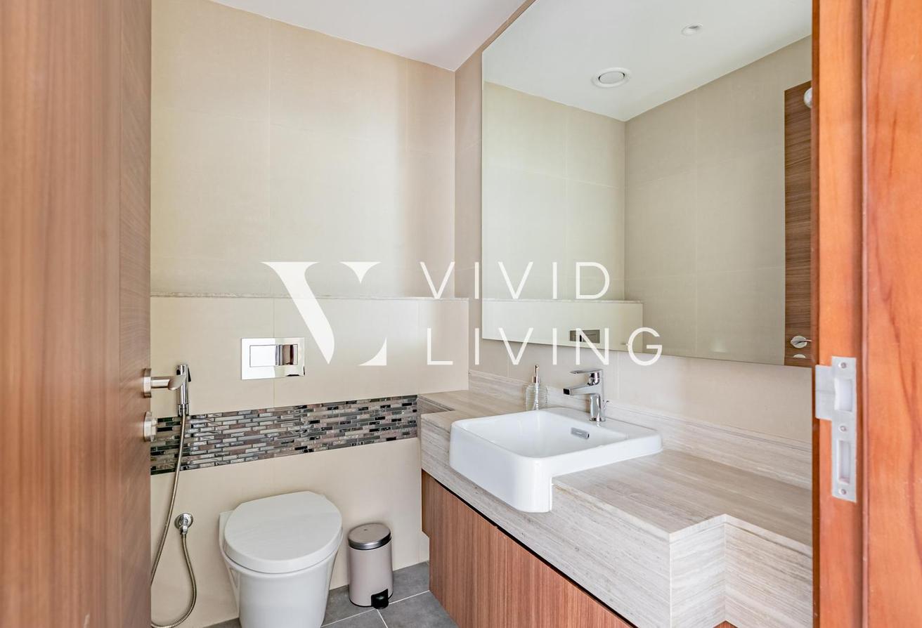 Garden View | Modern Furnishings | Vacant photo 10