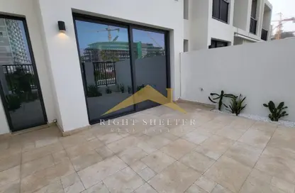 تاون هاوس - 2 غرف نوم - 3 حمامات للايجار في فيلات ماربيلا الثانية - ماربيا - ميناء العرب - راس الخيمة - رأس الخيمة