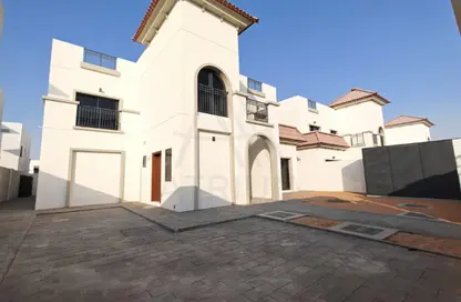 Villa - 5 Bedrooms - 6 Bathrooms for rent in Fay Al Reeman II - Al Shamkha - Abu Dhabi