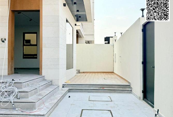 90935780 - Property Image 3