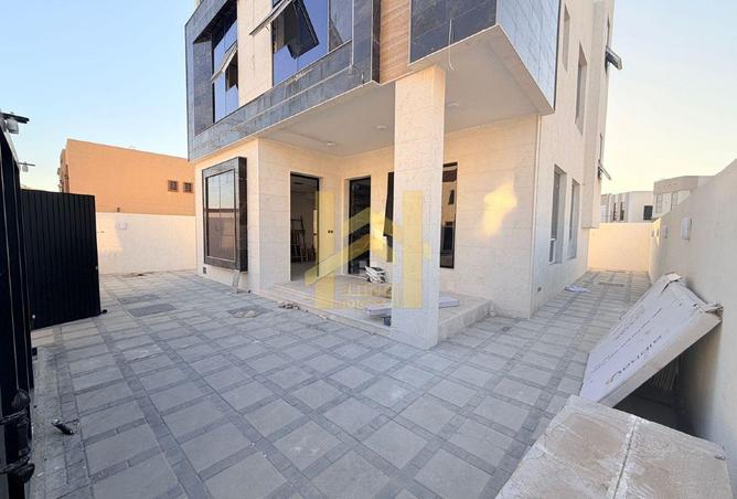 88342238 - Property Image 2