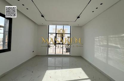 Villa - 5 Bedrooms - 7 Bathrooms for rent in Al Helio 2 - Al Helio - Ajman