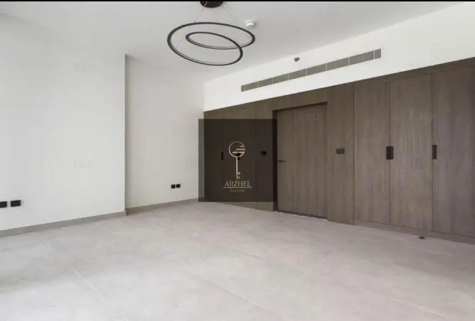 155067096 - Property Image 3