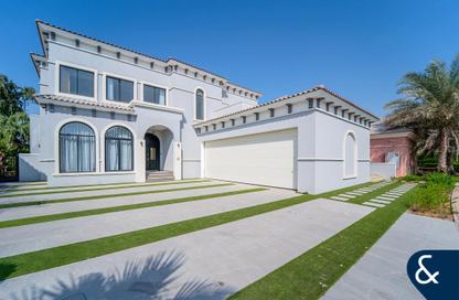 Villa - 5 Bedrooms - 5 Bathrooms for sale in Orange Lake - Jumeirah Golf Estates - Dubai