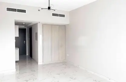 Apartment - 1 Bathroom for sale in MAG 565 - Mag 5 Boulevard - Residential District - Dubai South (Dubai World Central) - Dubai