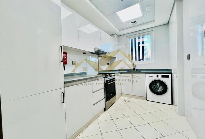 57800702 - Property Image 2