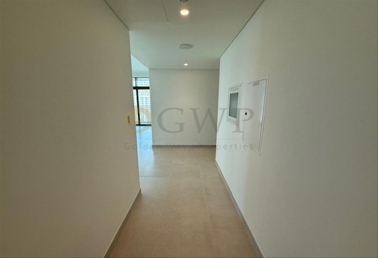 Corner|3 Bed plus Maids|Water Views|Exclusive photo 8