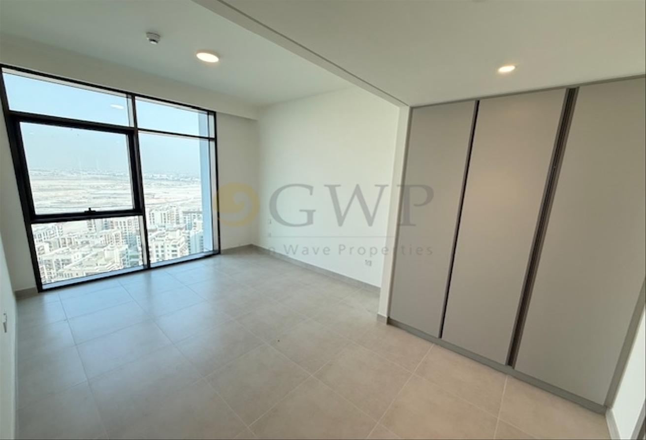 Corner|3 Bed plus Maids|Water Views|Exclusive photo 9