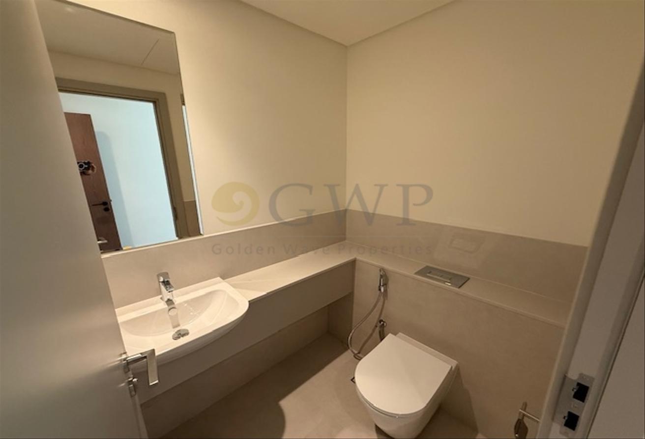 Corner|3 Bed plus Maids|Water Views|Exclusive photo 19