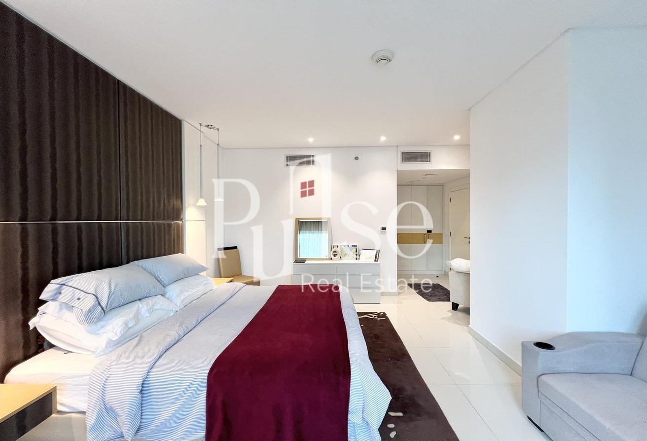 Spacious & Furnished 1BR | Available Now photo 19