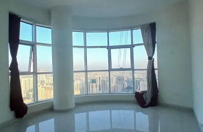 Apartment - 2 Bedrooms - 3 Bathrooms for rent in Al Khan Lagoon Tower - Al Khan Lagoon - Al Khan - Sharjah